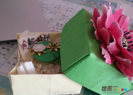 折纸大全:带花朵礼品盒折纸图解 折纸大全:带花朵礼品盒折纸图解